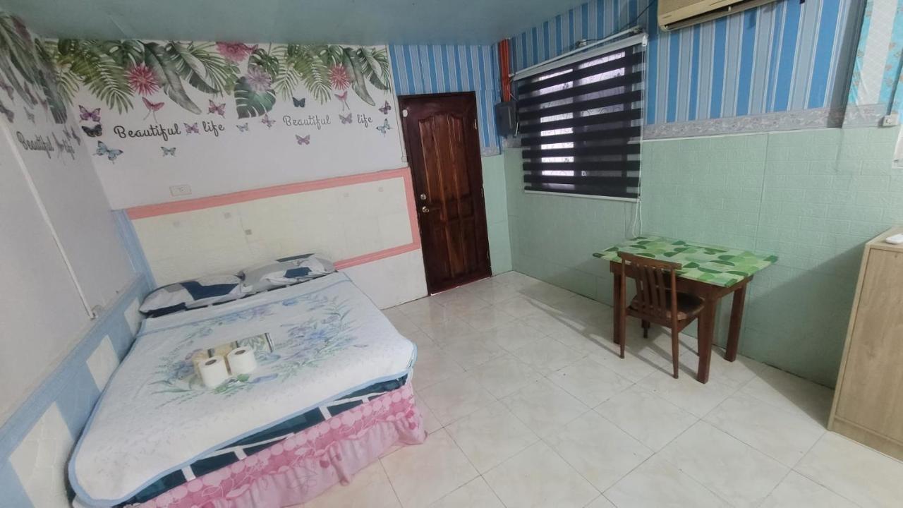 Home Sweetie Homestay & Bunkbeds Moalboal Kültér fotó